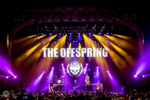 Lawrence Upton utilises Robe BMFL Spots at Offspring shows