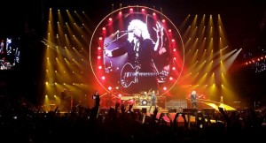 Queen + Adam Lambert on tour with Robe lights