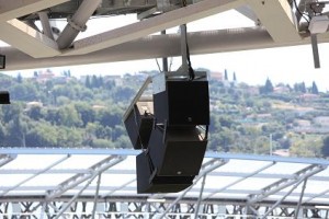 Stadion in Nizza mit Audio-Systemen von Electro-Voice, Dynacord und Bosch ausgestattet