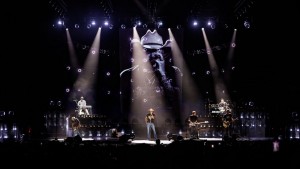 Luz Studios engages on Jason Aldean tour with help from 175 Chauvet fixtures