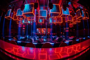 Cameo beleuchtet Nachtclub in Atlanta