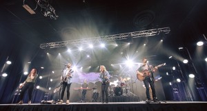Corona: Events United and Chauvet enhance Central Church Easter services for streaming