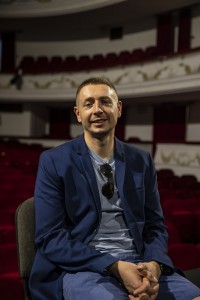Robe’s Tarrantulas installed at Dramatic Theater in Warsaw