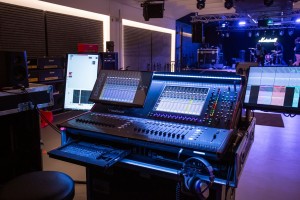 Marshall Studios invest in two DiGiCo Quantum 225 for live venue refurbishment