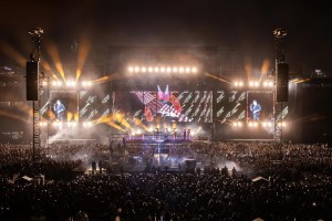 ROE Visual takes over Colombia’s biggest concerts with Línea Estratégica