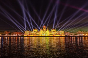 Robe supports St Stephen’s Day spectacle in Budapest