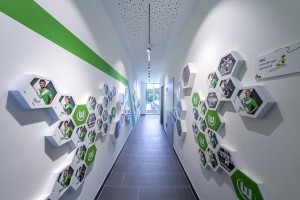 Trilux beleuchtet FußballWelt des VfL Wolfsburg