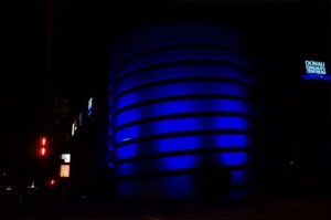Feiner Lichttechnik liefert LED-Leuchten für Fassadenbeleuchtung in Regensburg