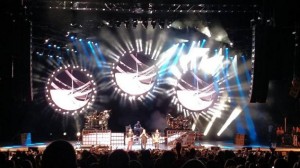 Rascal Flatts on tour with Elation ACL 360 Bars
