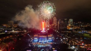 Nashville’s “Big Bash” lit with Robe